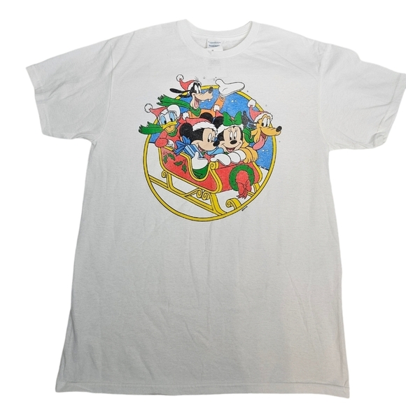 NWT Disney‎ Christmas Graphic Tee-Shirt Size Medium Unisex Adult L75 - Picture 1 of 10